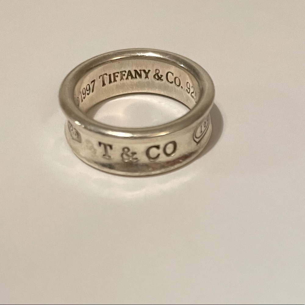Vintage Tiffany & Co. Ring. 925 Silver, 1997, 100% authentic.